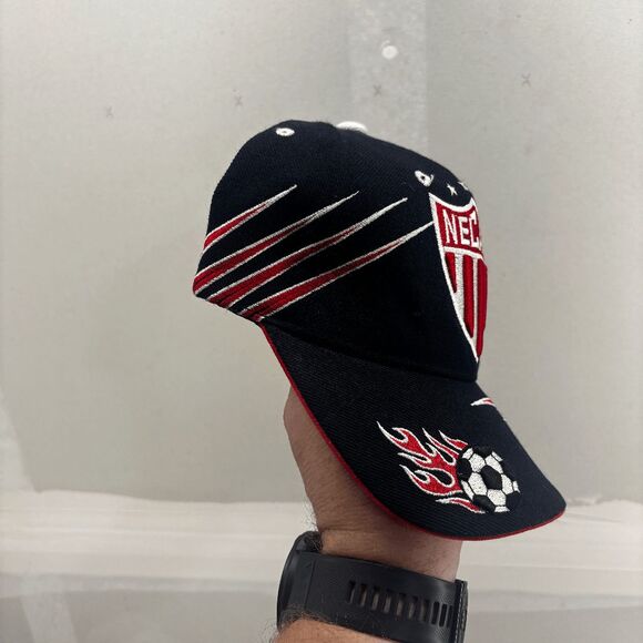 Necaxa Rayos Embroidered Black Soccer Cap Futbol Liga MX New without Tags - Picture 3 of 8